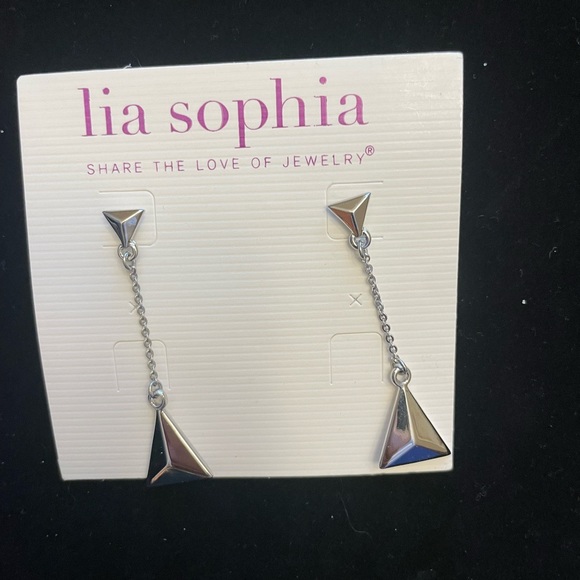 NWT Lia Sophia Retired Cairo dangle earrings. - Picture 1 of 5